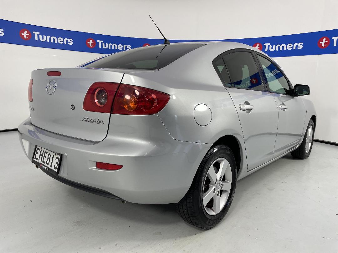 Photo '7' of Mazda Axela Photo '7' of Mazda Axela