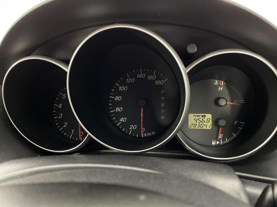 Photo '21' of Mazda Axela Photo '21' of Mazda Axela