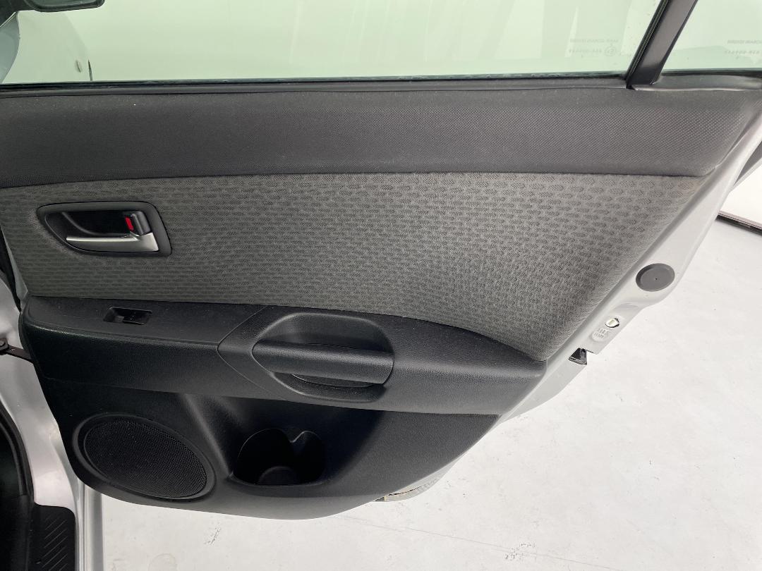 Photo '19' of Mazda Axela Photo '19' of Mazda Axela