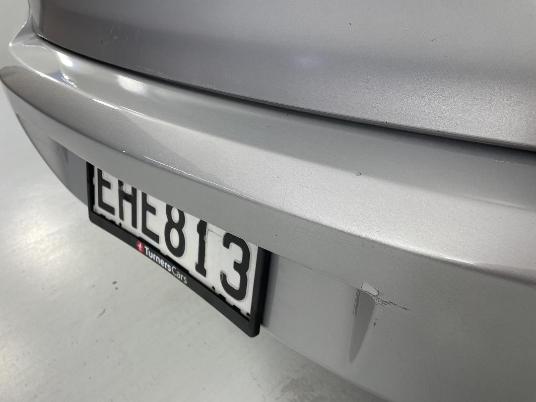 Photo '28' of Mazda Axela Photo '28' of Mazda Axela