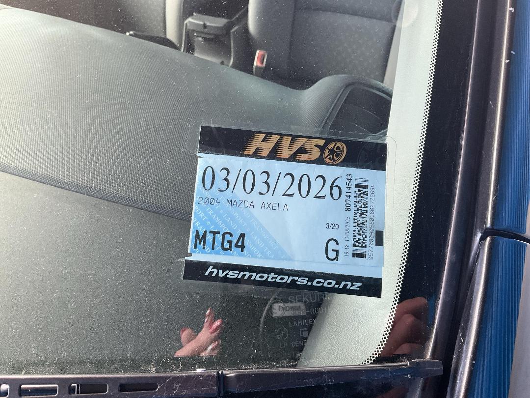 Photo '7' of Mazda Axela