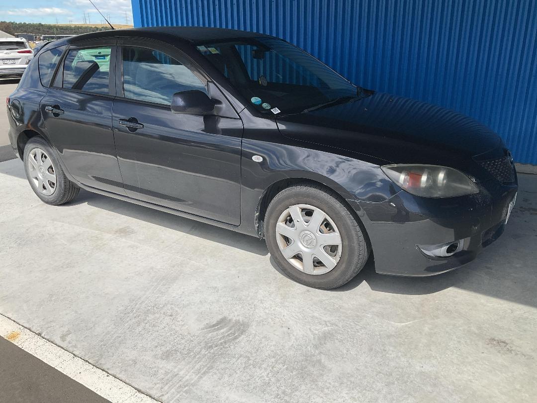 Photo '9' of Mazda Axela