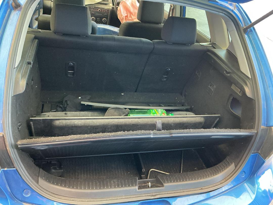 Photo '22' of Mazda Axela Photo '22' of Mazda Axela