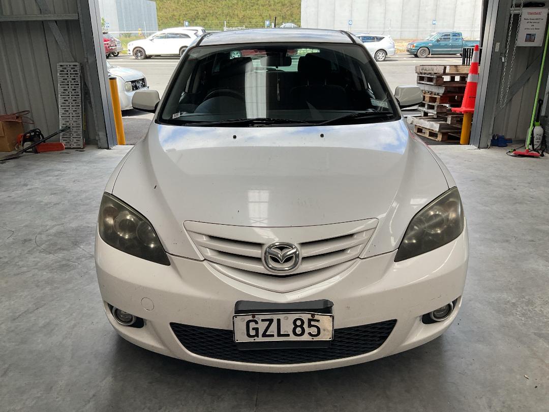 Photo '7' of Mazda Axela Photo '7' of Mazda Axela