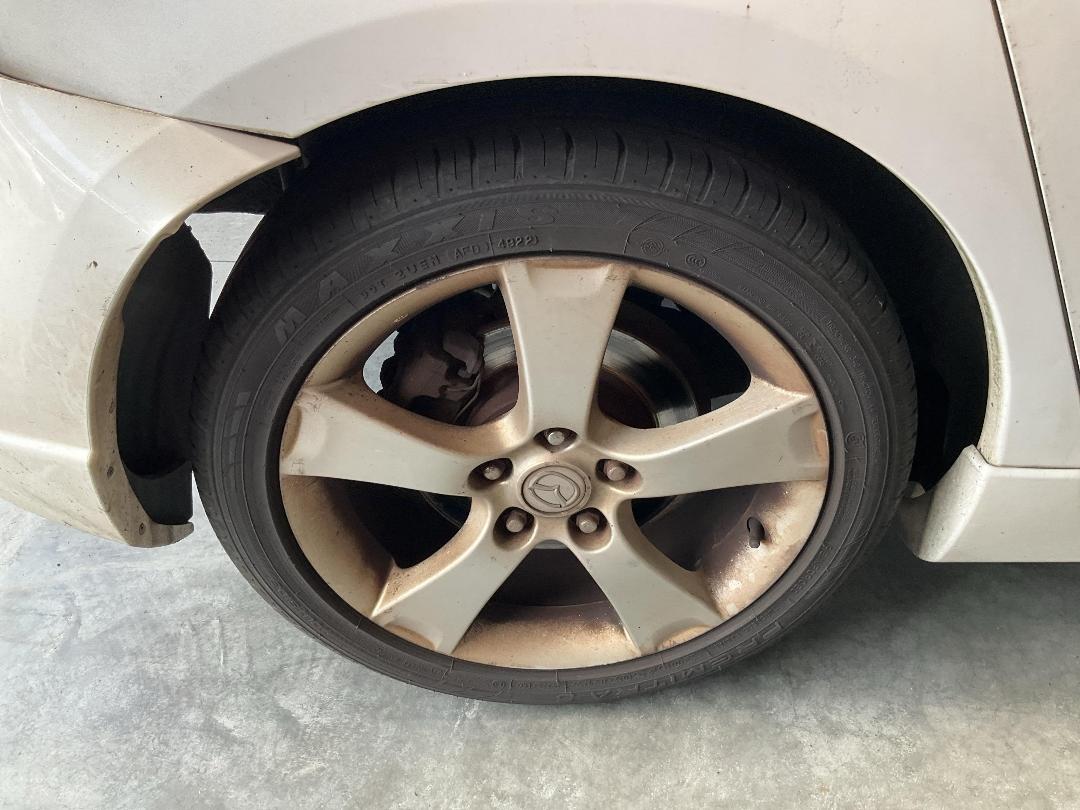 Photo '9' of Mazda Axela Photo '9' of Mazda Axela