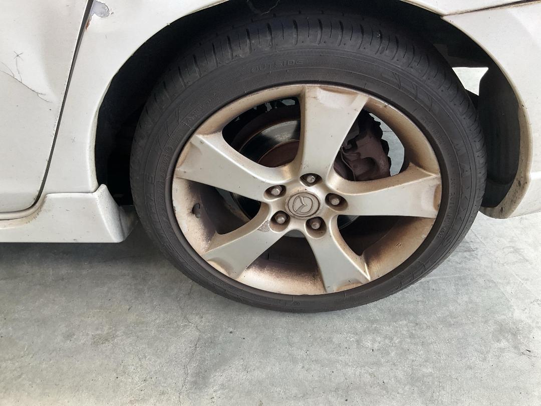 Photo '12' of Mazda Axela Photo '12' of Mazda Axela