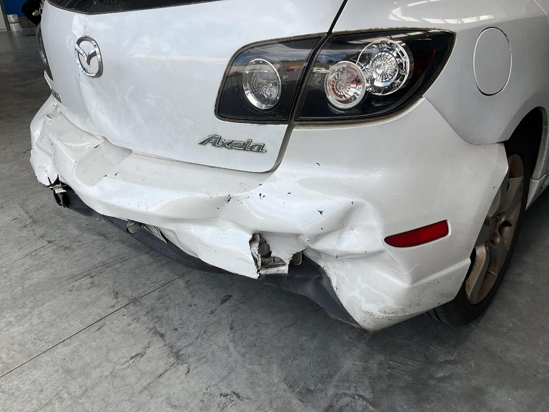 Photo '15' of Mazda Axela Photo '15' of Mazda Axela