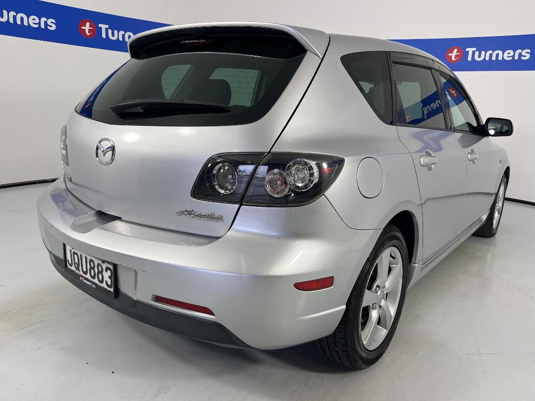 Photo '7' of Mazda Axela Photo '7' of Mazda Axela