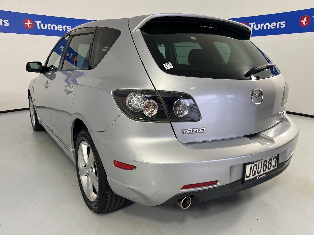 Photo '5' of Mazda Axela Photo '5' of Mazda Axela