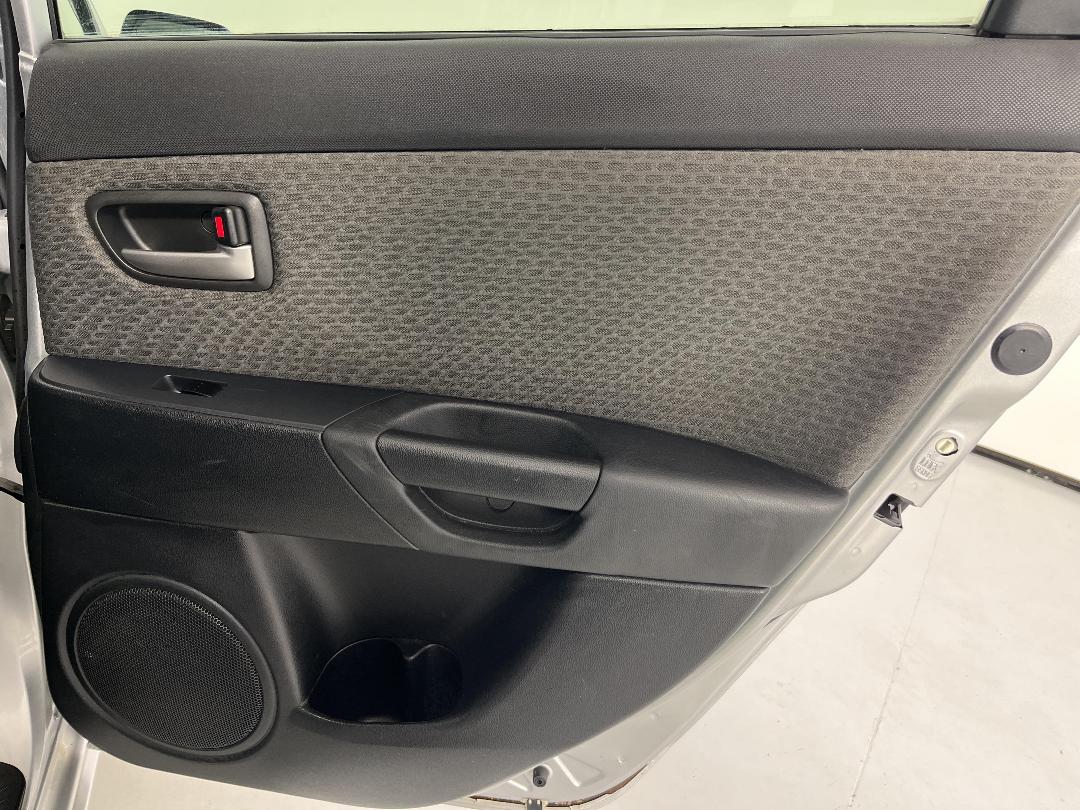 Photo '19' of Mazda Axela Photo '19' of Mazda Axela