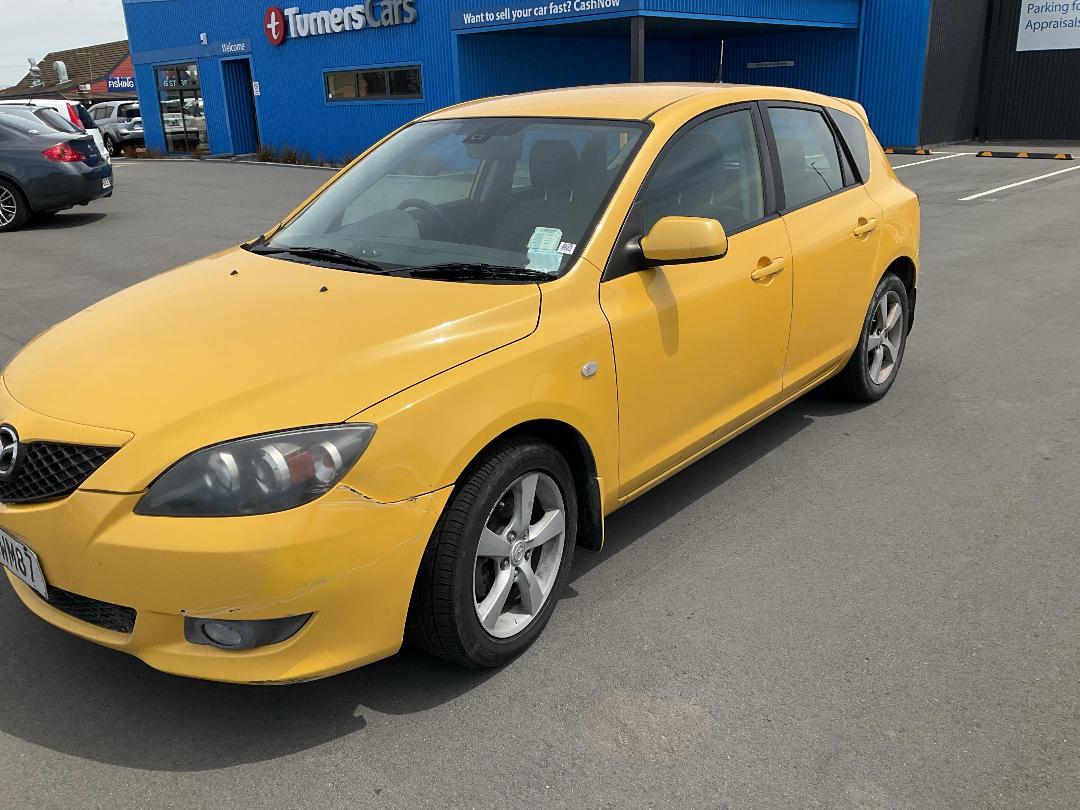 Photo '2' of Mazda Axela