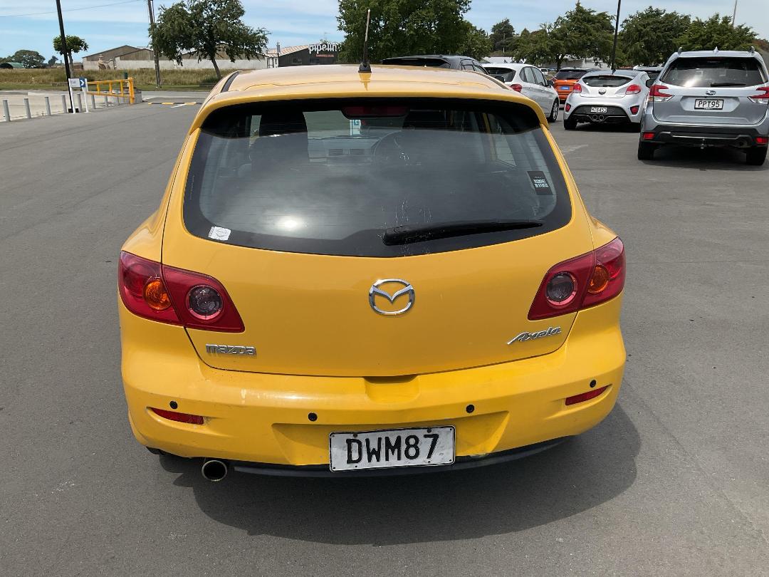 Photo '4' of Mazda Axela