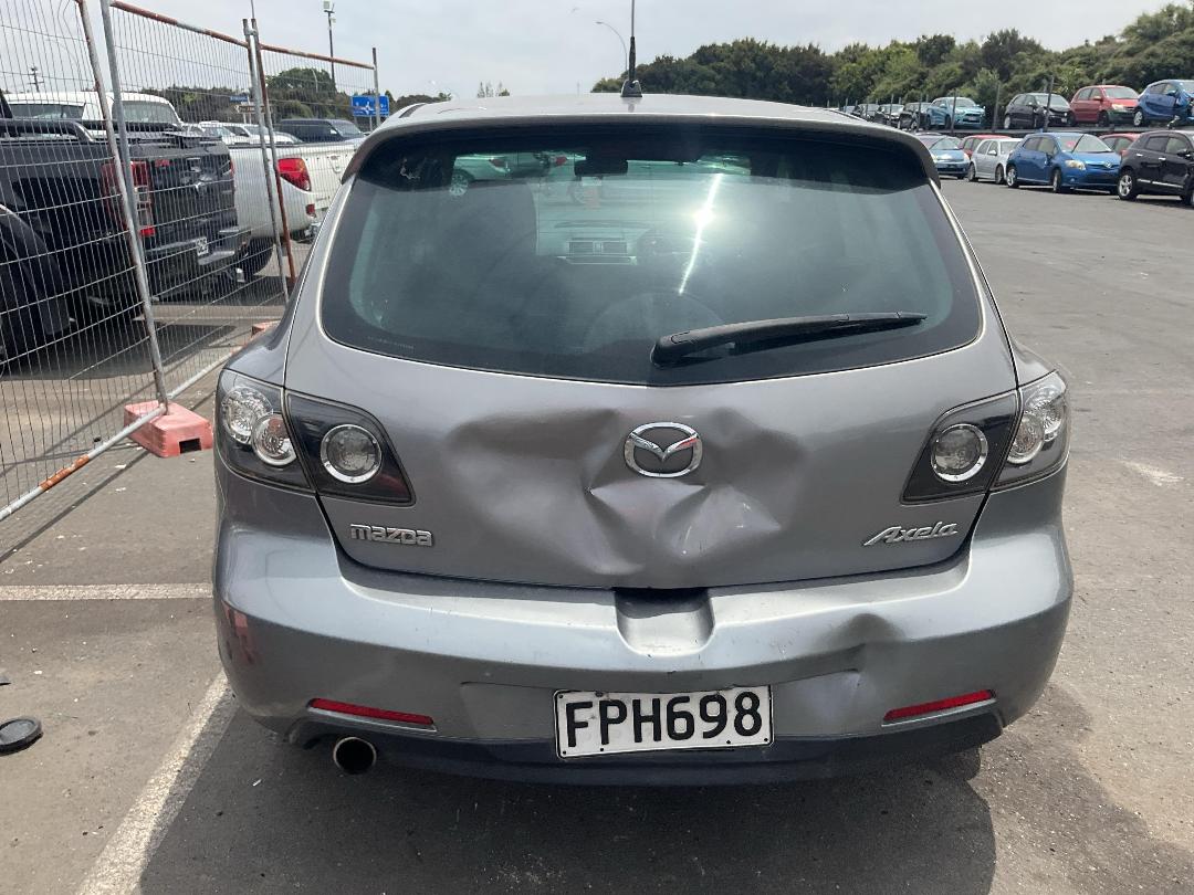 Photo '5' of Mazda Axela Photo '5' of Mazda Axela