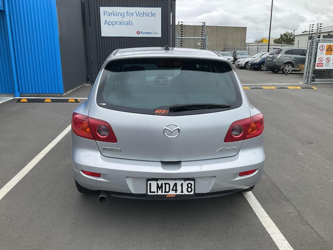 Photo '7' of Mazda Axela