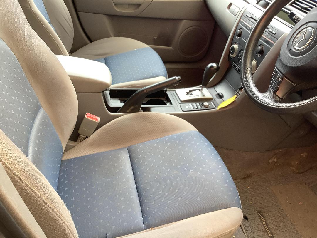 Photo '18' of Mazda Axela