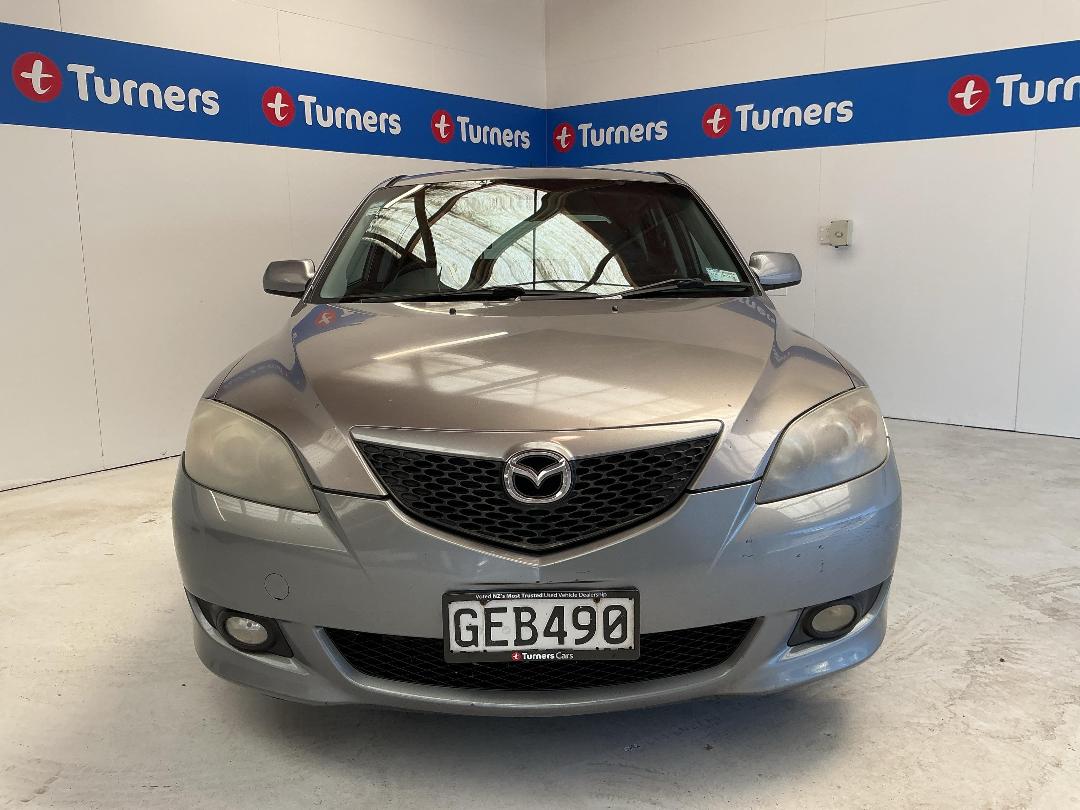 Photo '2' of Mazda Axela