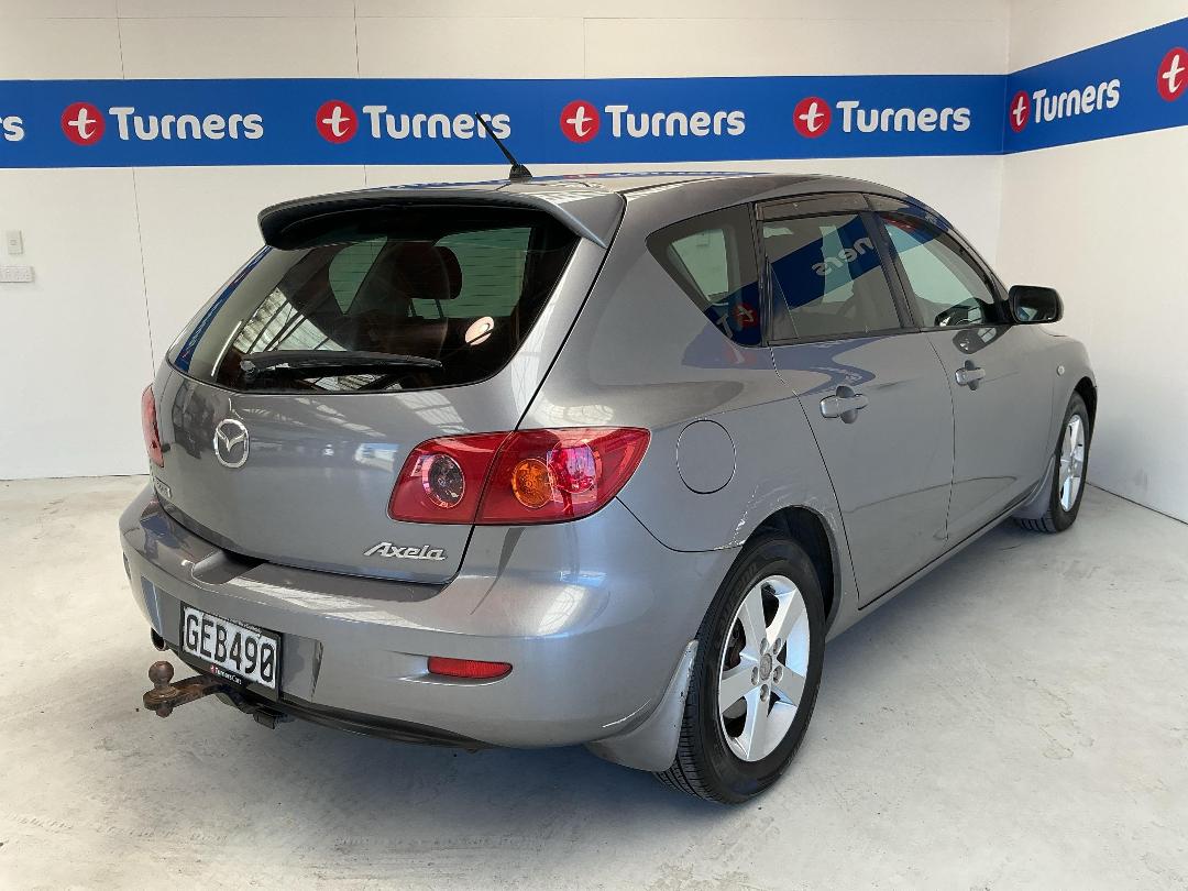 Photo '7' of Mazda Axela