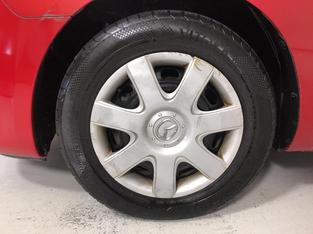 Photo '10' of Mazda Axela Photo '10' of Mazda Axela