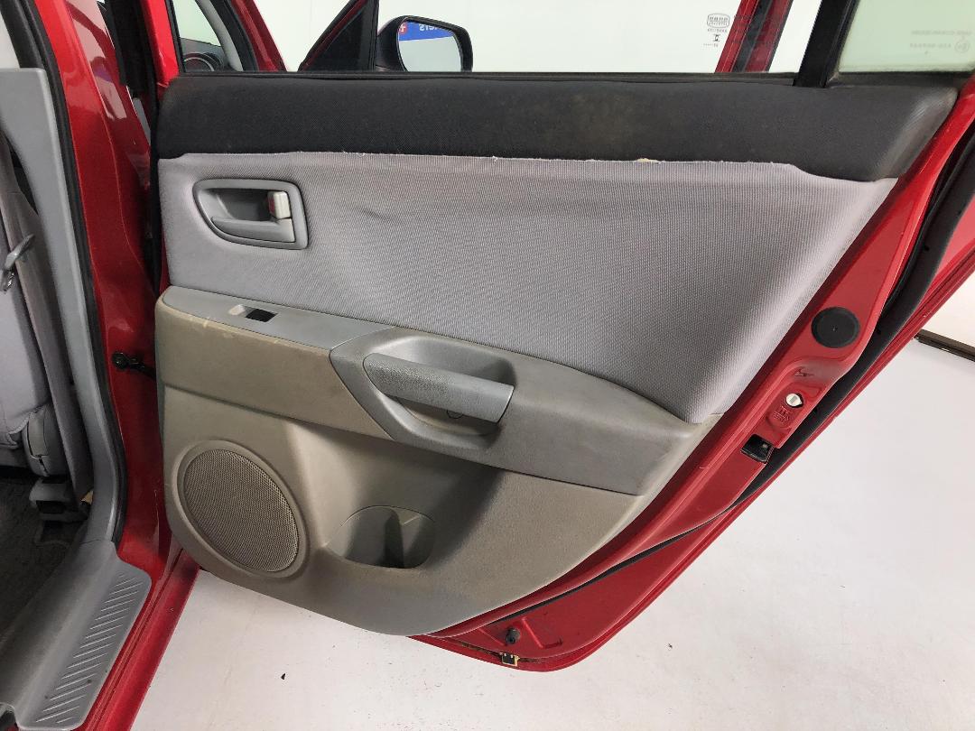 Photo '19' of Mazda Axela Photo '19' of Mazda Axela