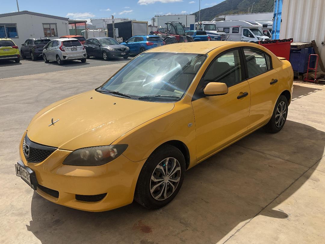 Photo '2' of Mazda Axela