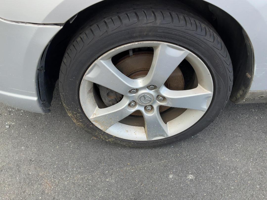 Photo '11' of Mazda Axela