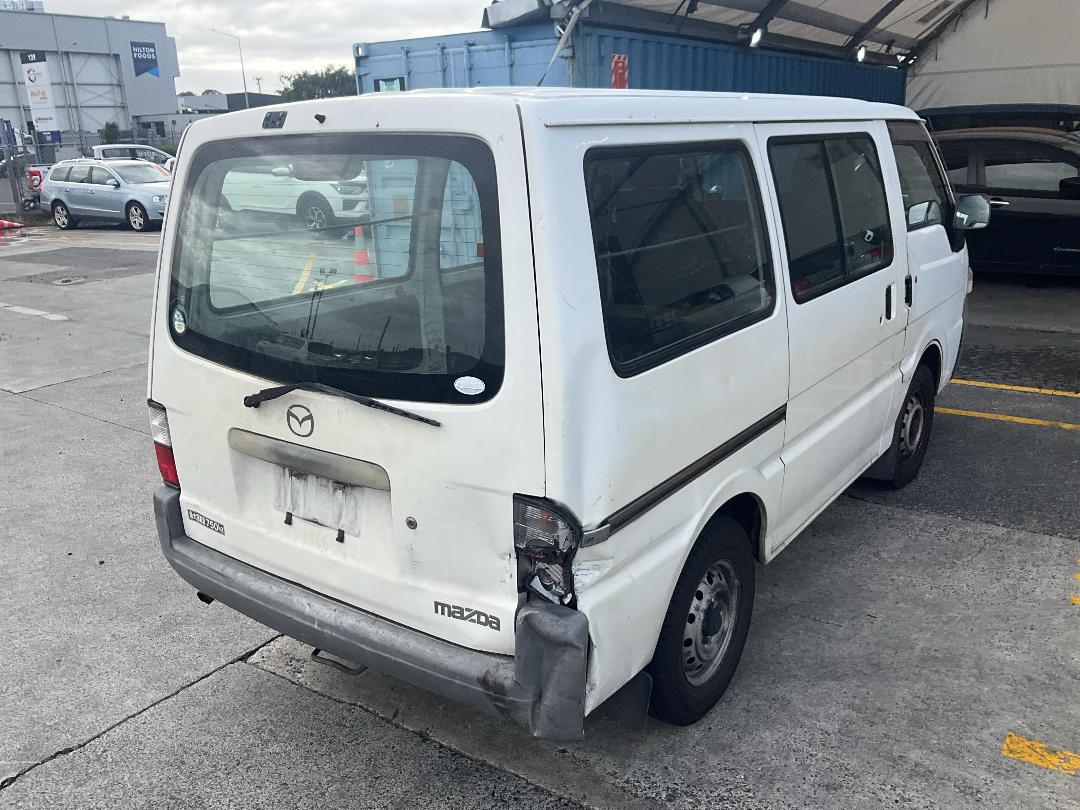 Photo '15' of Mazda Bongo Photo '15' of Mazda Bongo