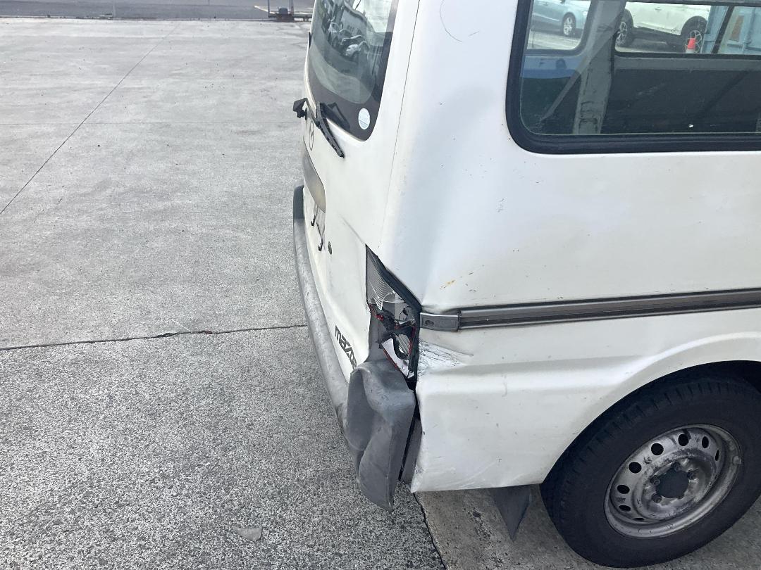 Photo '17' of Mazda Bongo Photo '17' of Mazda Bongo