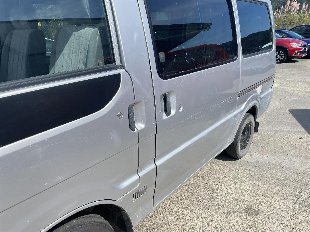 Photo '3' of Mazda Bongo