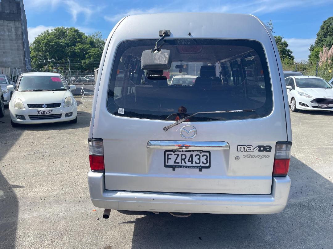 Photo '5' of Mazda Bongo