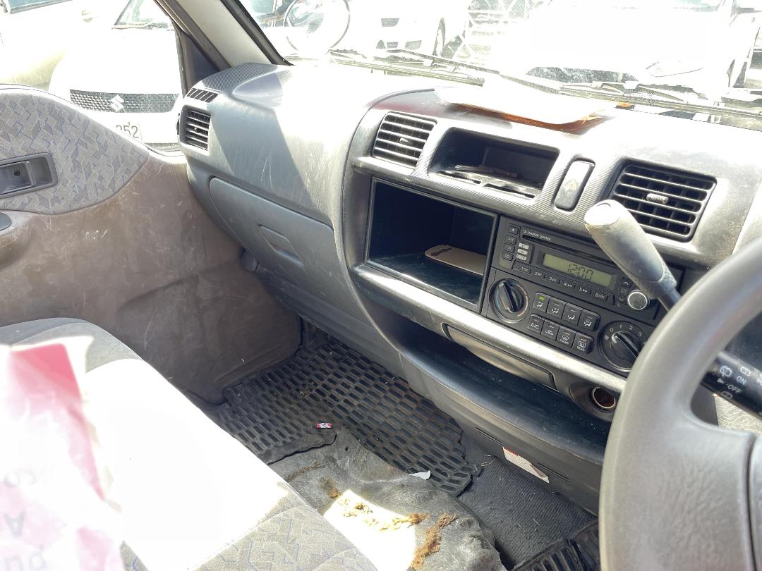 Photo '11' of Mazda Bongo