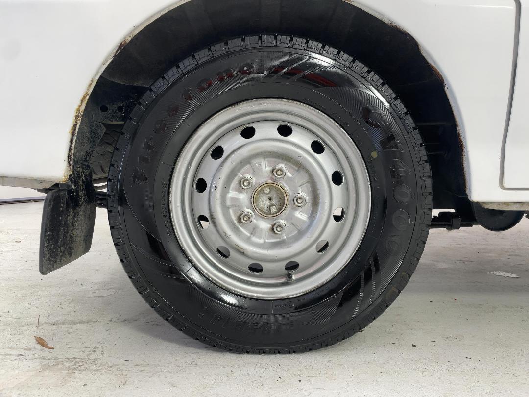 Photo '12' of Mazda Bongo