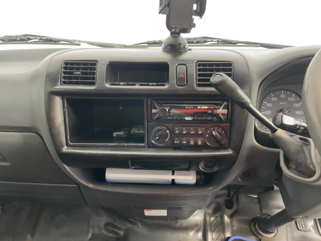 Photo '18' of Mazda Bongo