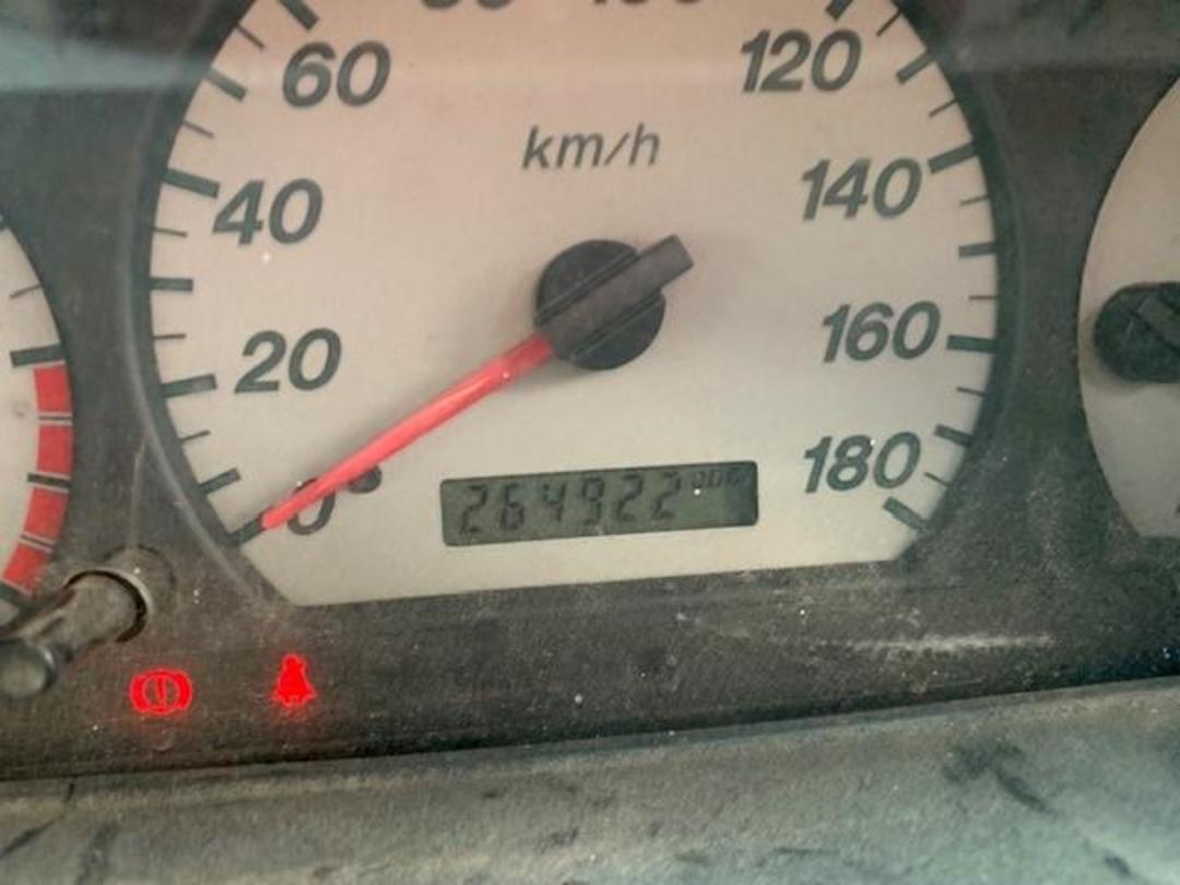 Photo '10' of Mazda Bounty DBL CAB W/S SDX