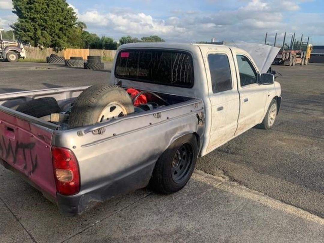 Photo '5' of Mazda Bounty DBL CAB W/S SDX