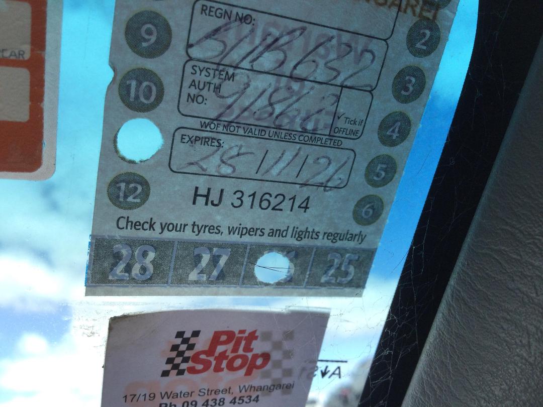 Photo '22' of Mazda Bounty DBL CAB W/S TD