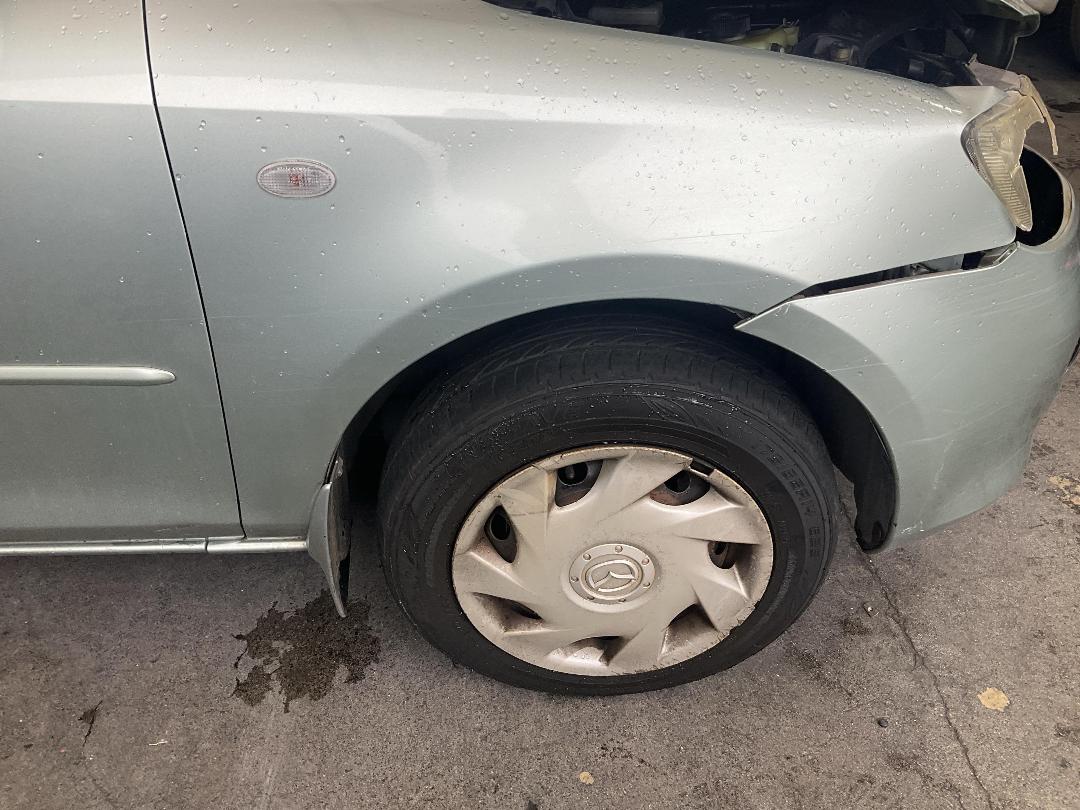 Photo '17' of Mazda Demio Photo '17' of Mazda Demio