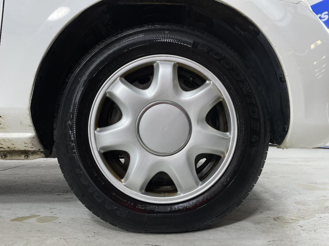 Photo '9' of Mazda Demio Photo '9' of Mazda Demio