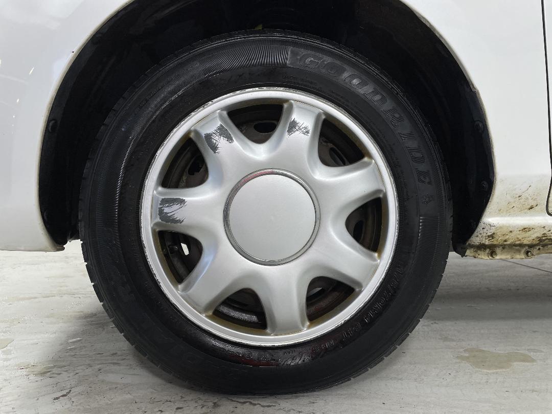 Photo '10' of Mazda Demio Photo '10' of Mazda Demio