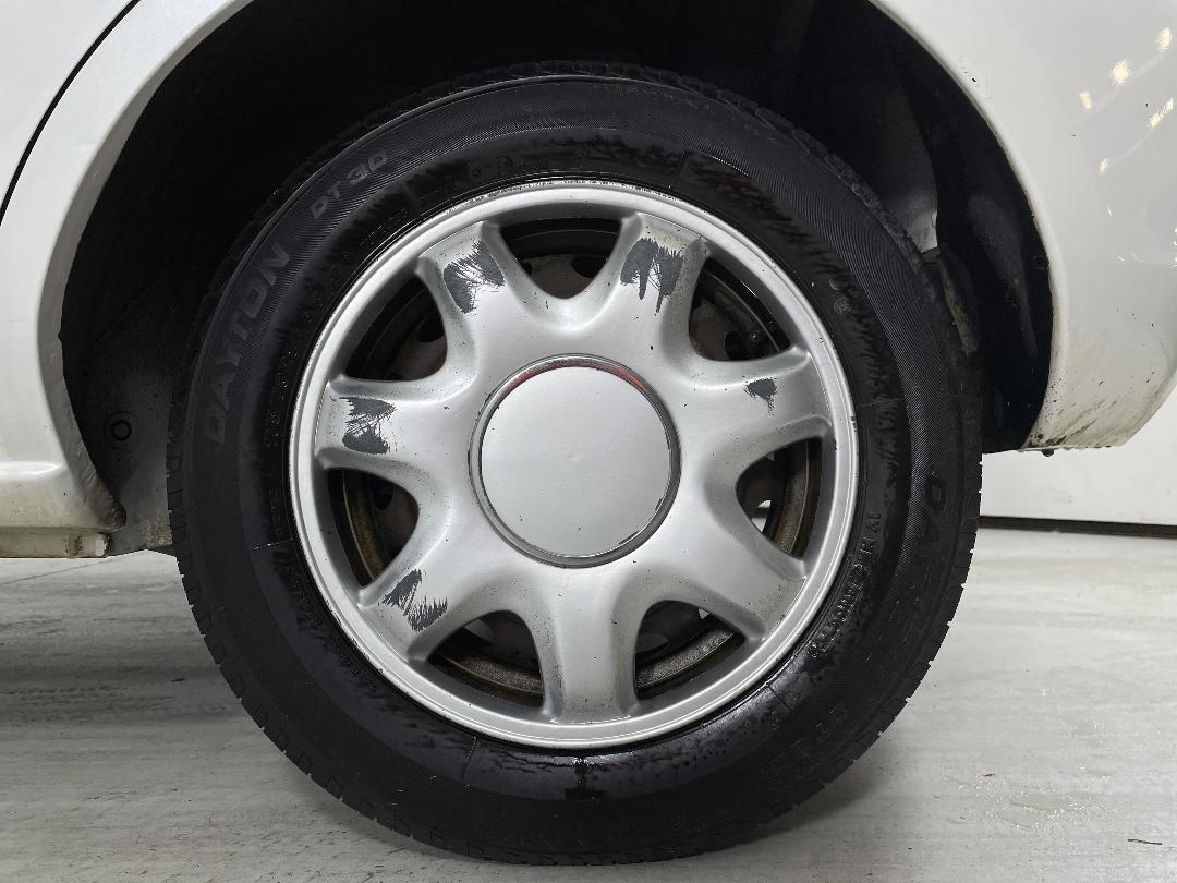 Photo '11' of Mazda Demio Photo '11' of Mazda Demio