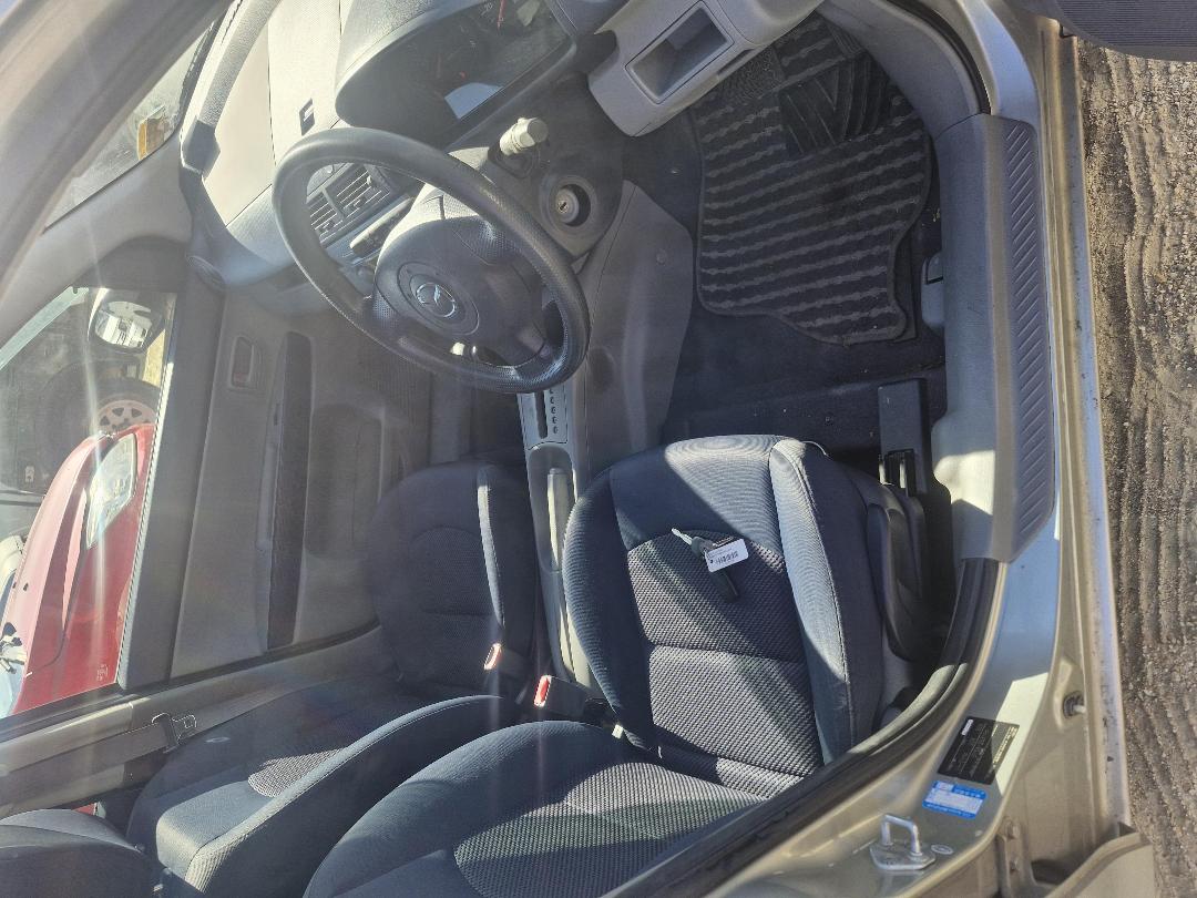 Photo '7' of Mazda Demio Photo '7' of Mazda Demio