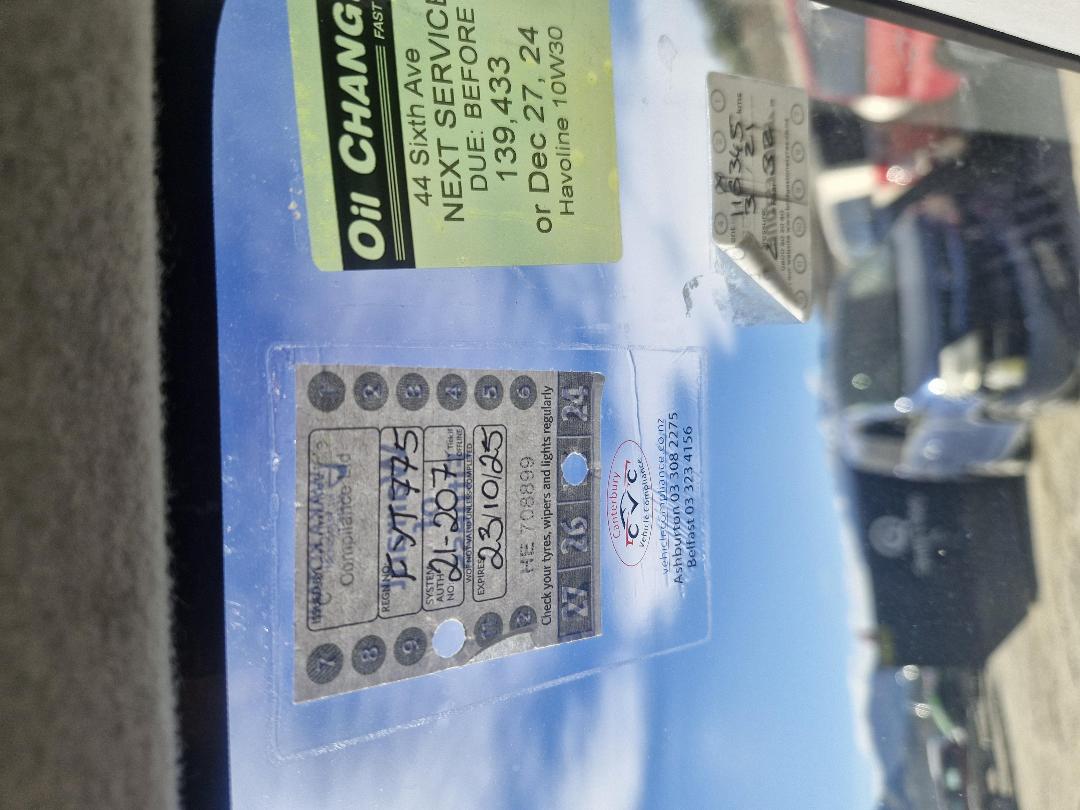 Photo '12' of Mazda Demio Photo '12' of Mazda Demio