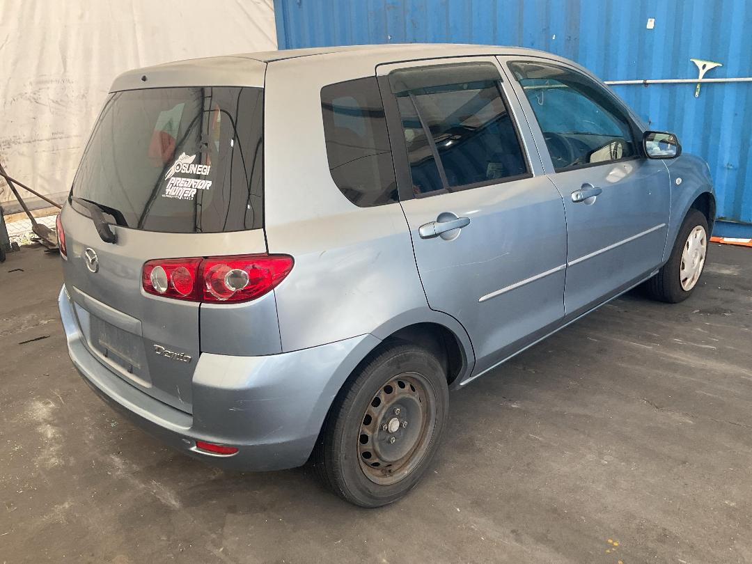 Photo '5' of Mazda Demio