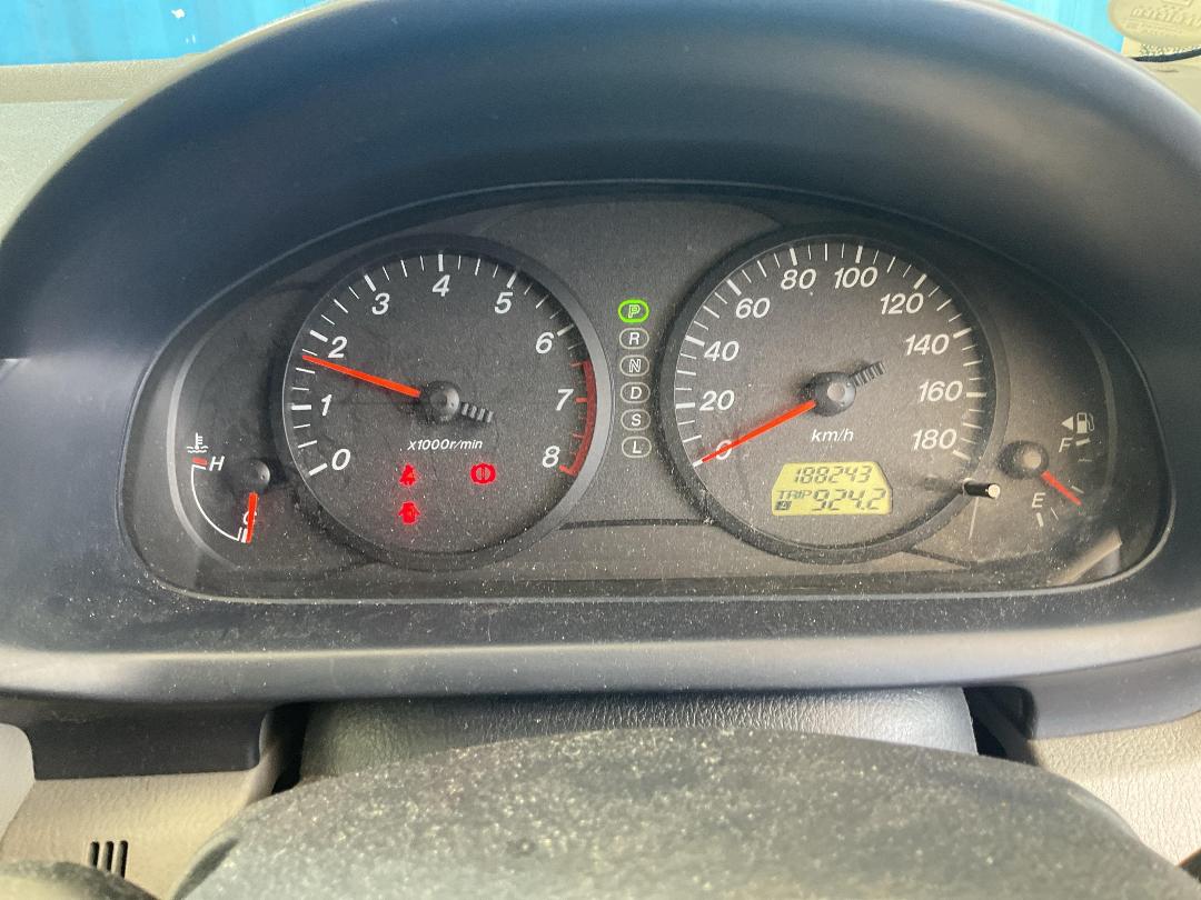 Photo '10' of Mazda Demio