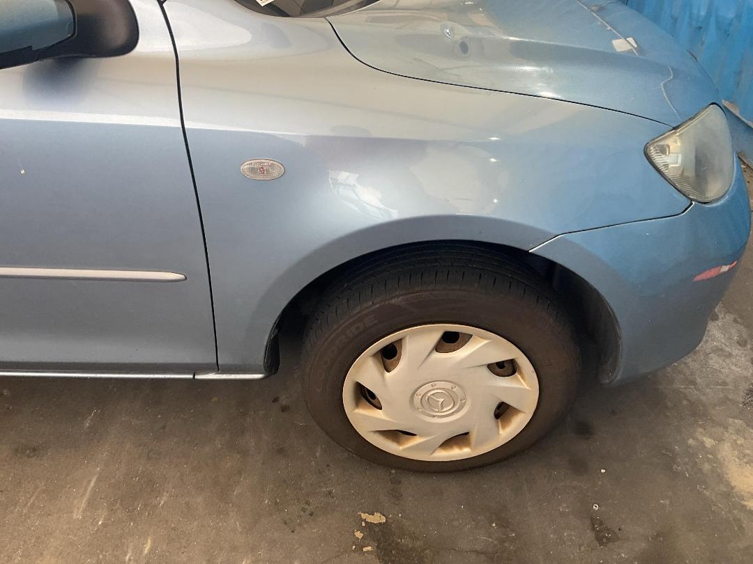 Photo '21' of Mazda Demio