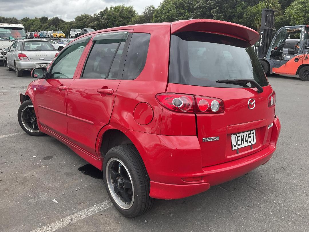 Photo '3' of Mazda Demio