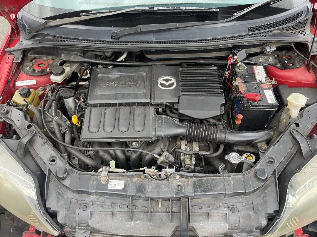 Photo '12' of Mazda Demio