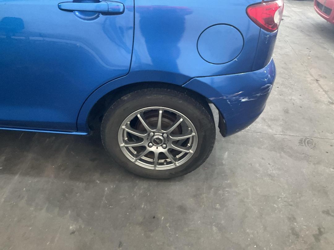 Photo '10' of Mazda Demio