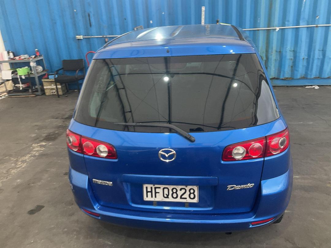 Photo '12' of Mazda Demio