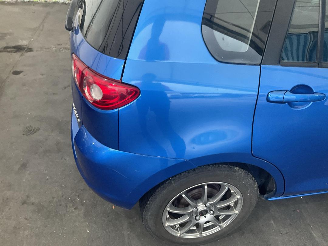 Photo '15' of Mazda Demio