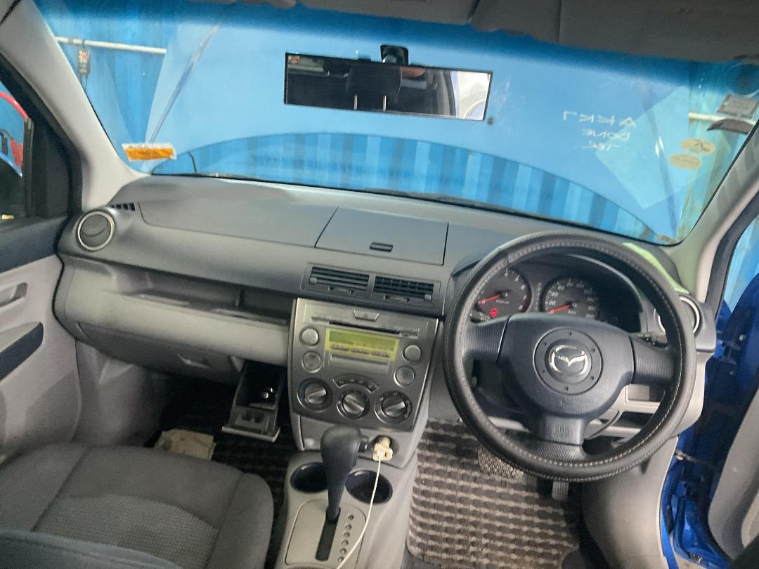 Photo '23' of Mazda Demio